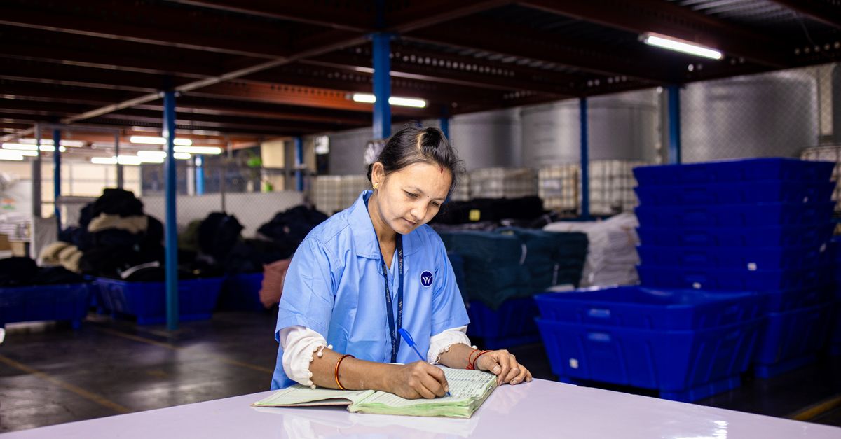 notebook manufacturing factory